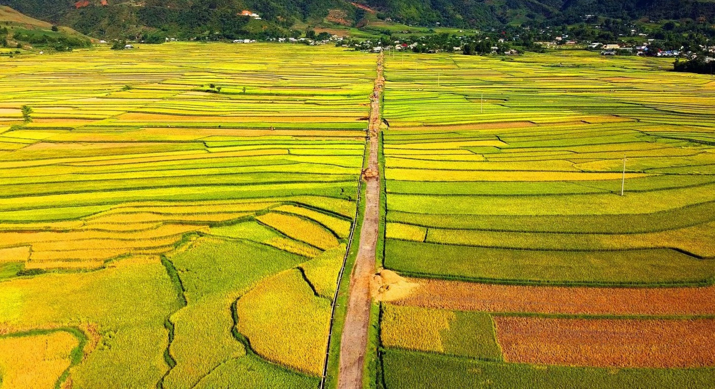 Lượng du khách đổ về Lai Châu ngày càng nhiều